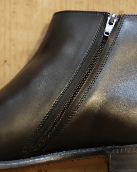 Boot zipper close up
